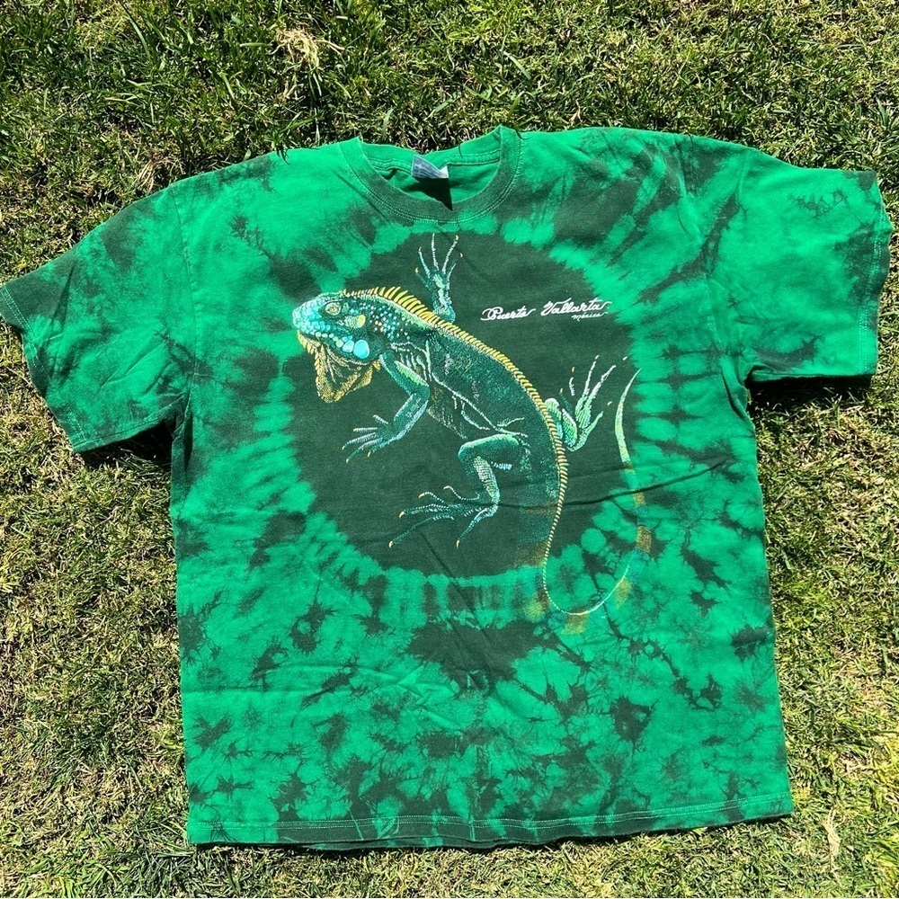 VTG Iguana Nature Puerto Vallarta Mexico Tie Dye Souvenir Tee 90s Y2K Yazbek XL